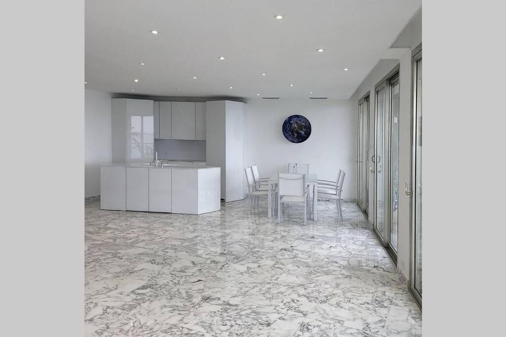 Promenade Des Anglais Amazing Sea View 140M2 3Br Νίκαια Εξωτερικό φωτογραφία