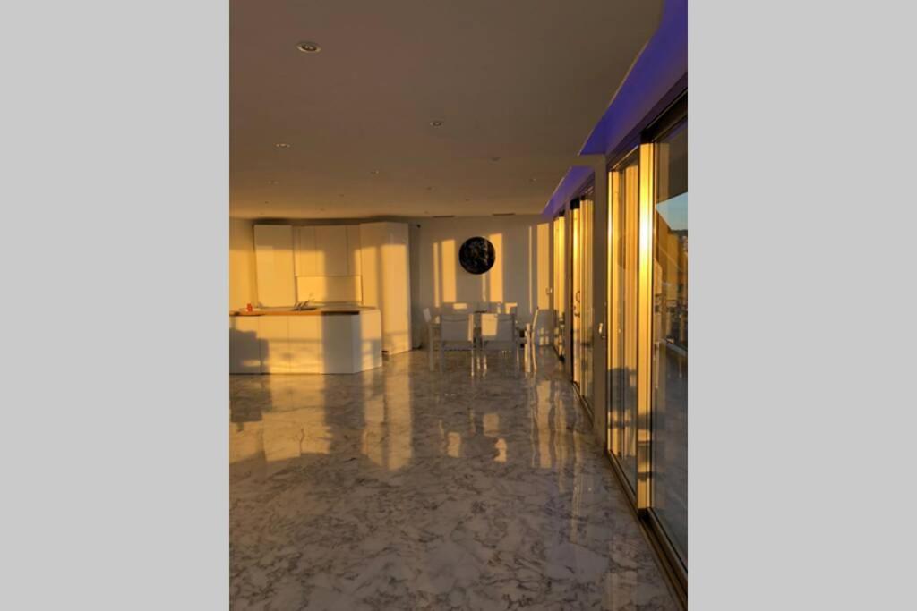 Promenade Des Anglais Amazing Sea View 140M2 3Br Νίκαια Εξωτερικό φωτογραφία